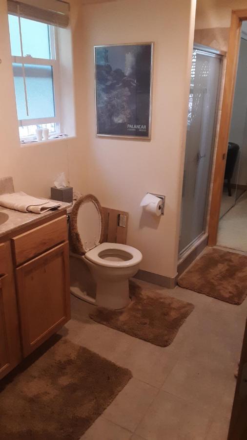 Winterfell Inn - No Xtra Fees, Dogs Ok, King & Queen Suites アーノルド エクステリア 写真